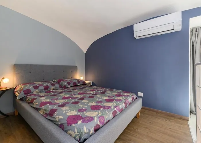 Interno 43 * Rom